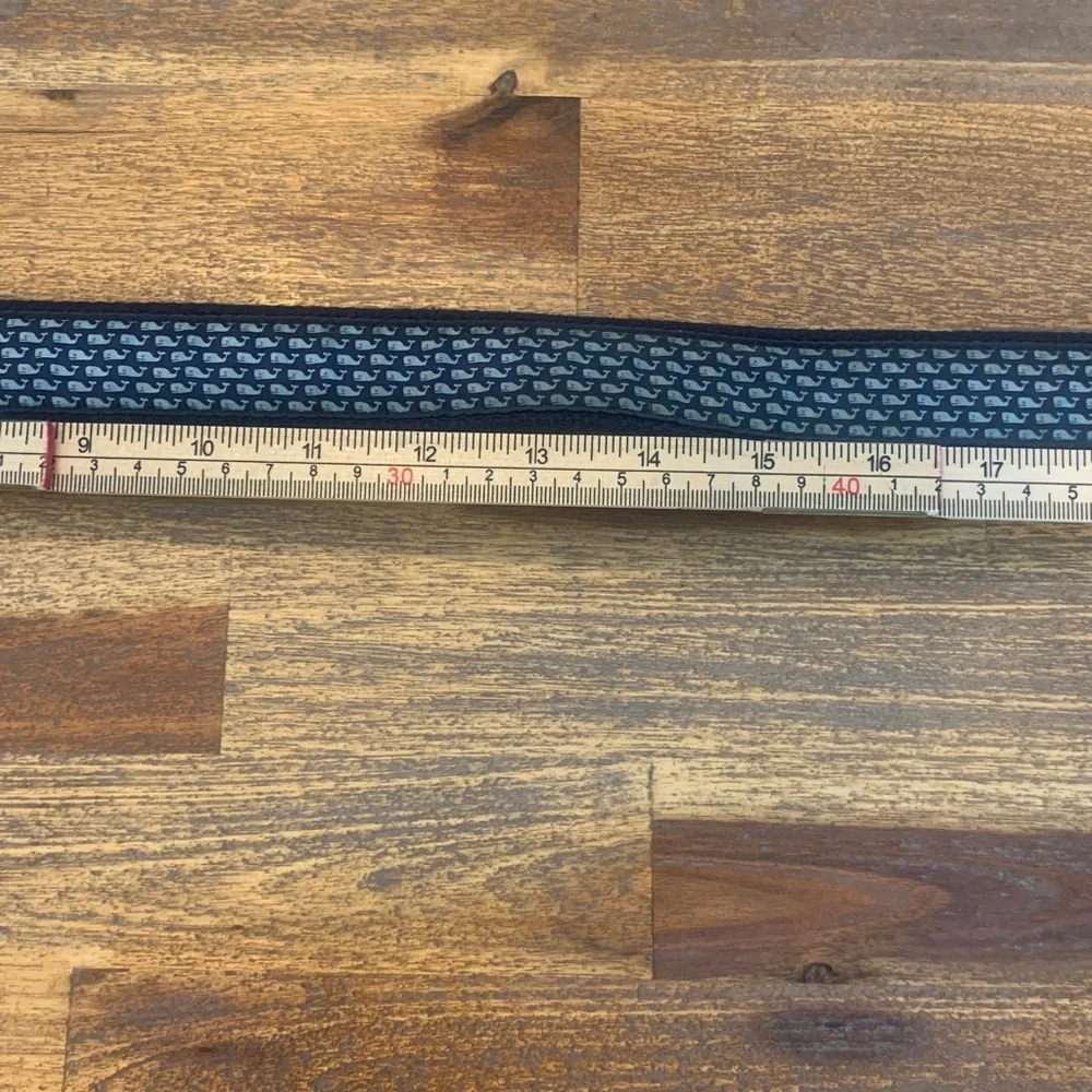 Vineyard Vines belt. Size 30.